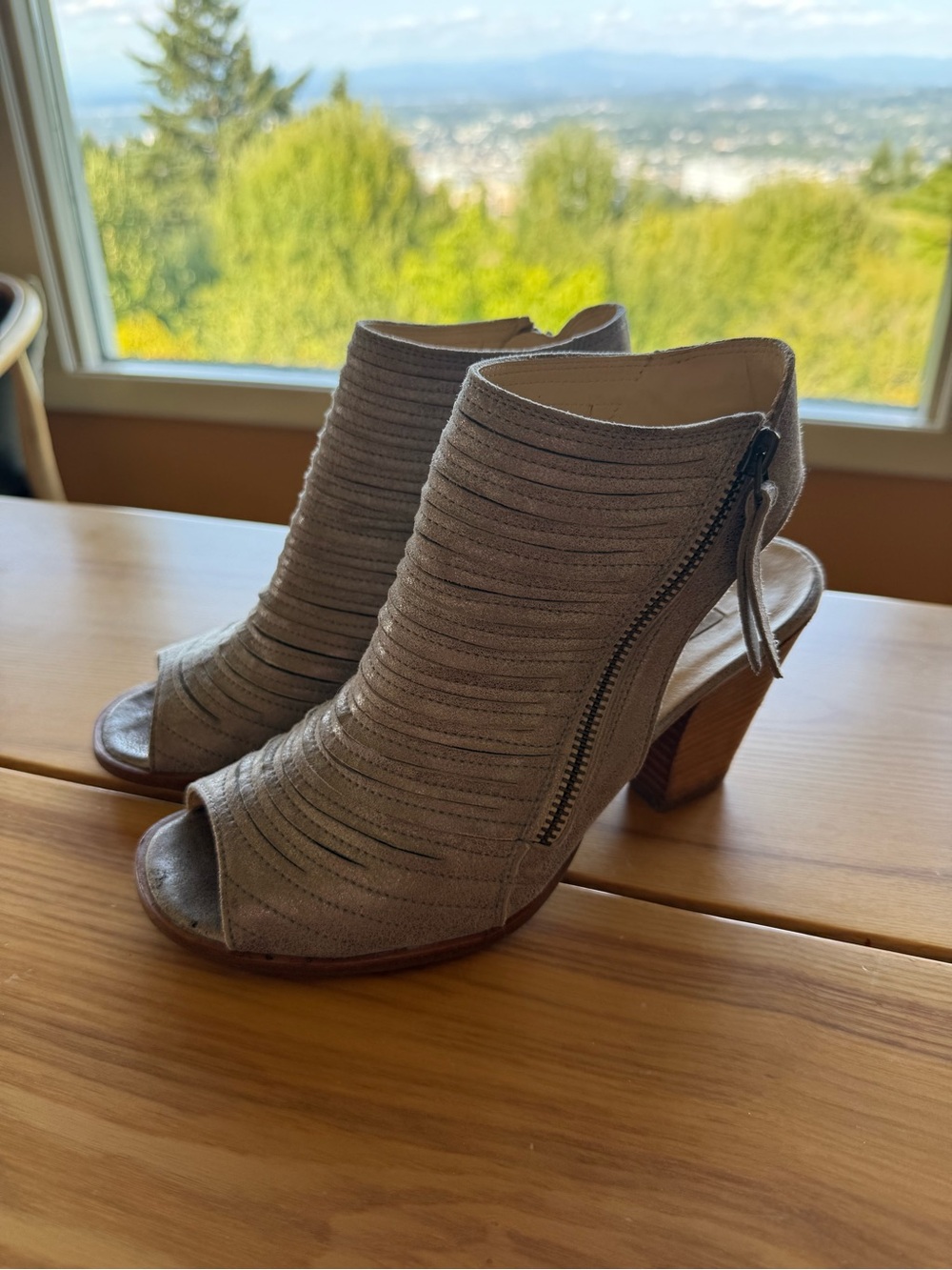 Paul Green Women's Metallic Silver High Heels